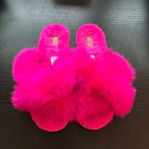 Ugg Fuzzalicious Slippers